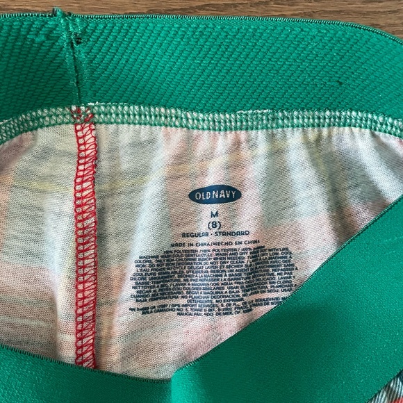 Old Navy Kids Holiday Pyjama Set ‘Just Chilling Out’ - Picture 5 of 5